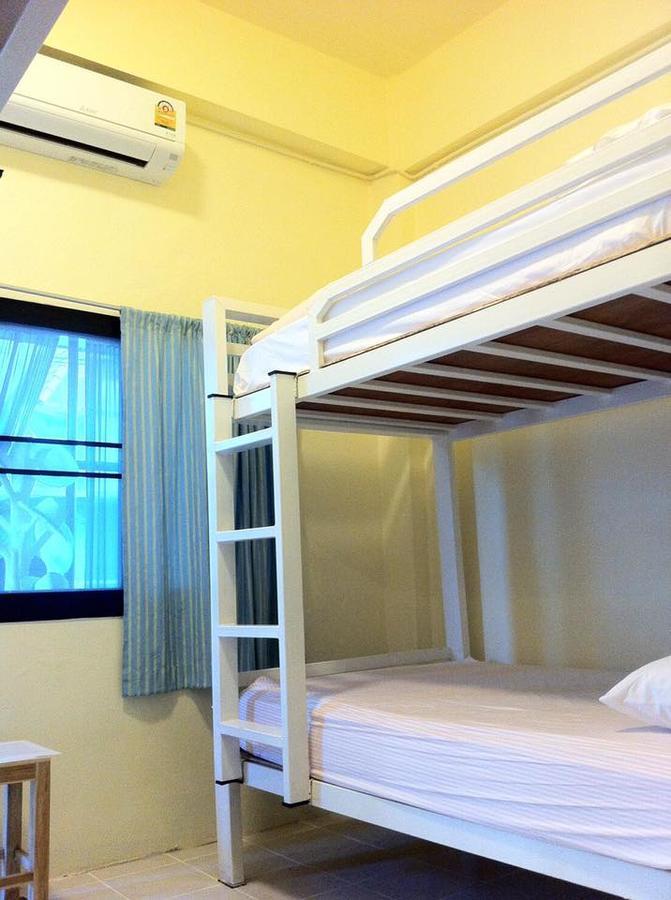 Fon Hostel Chiang Rai Exteriör bild